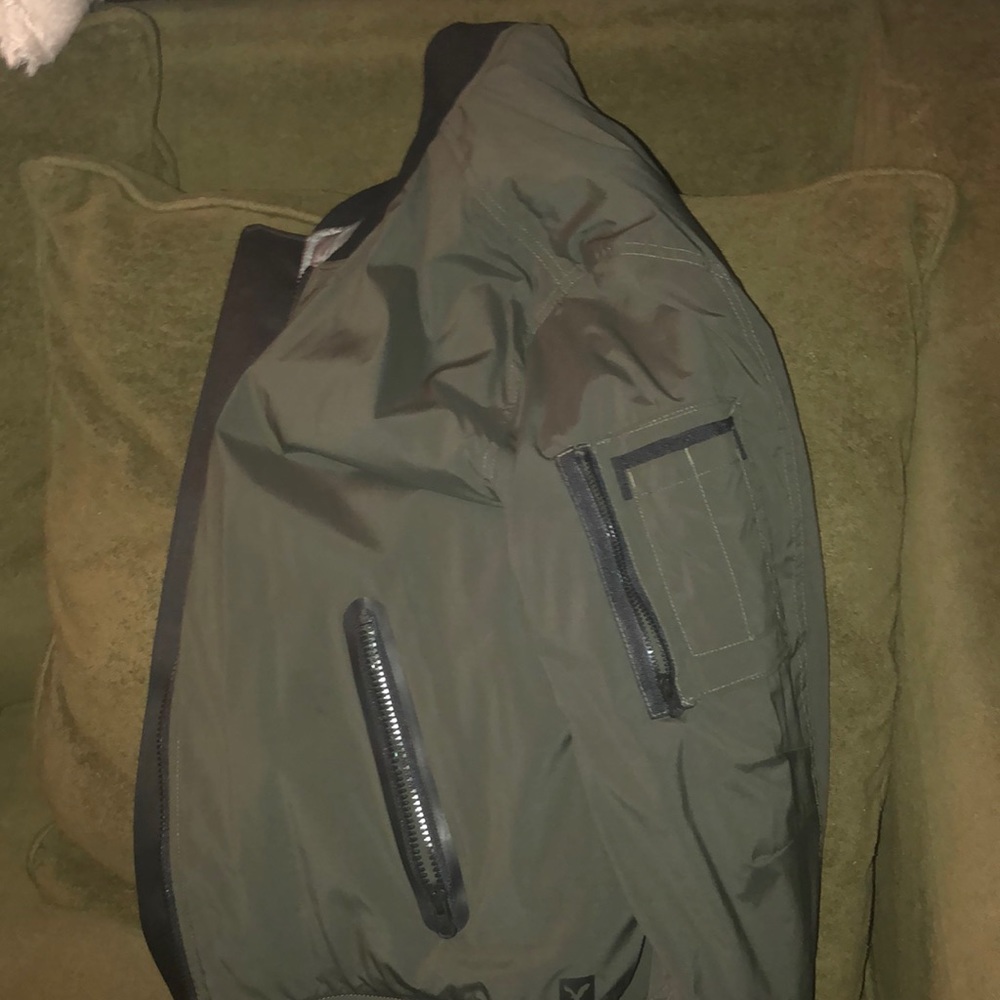 Jacket - Picture 3 of 3